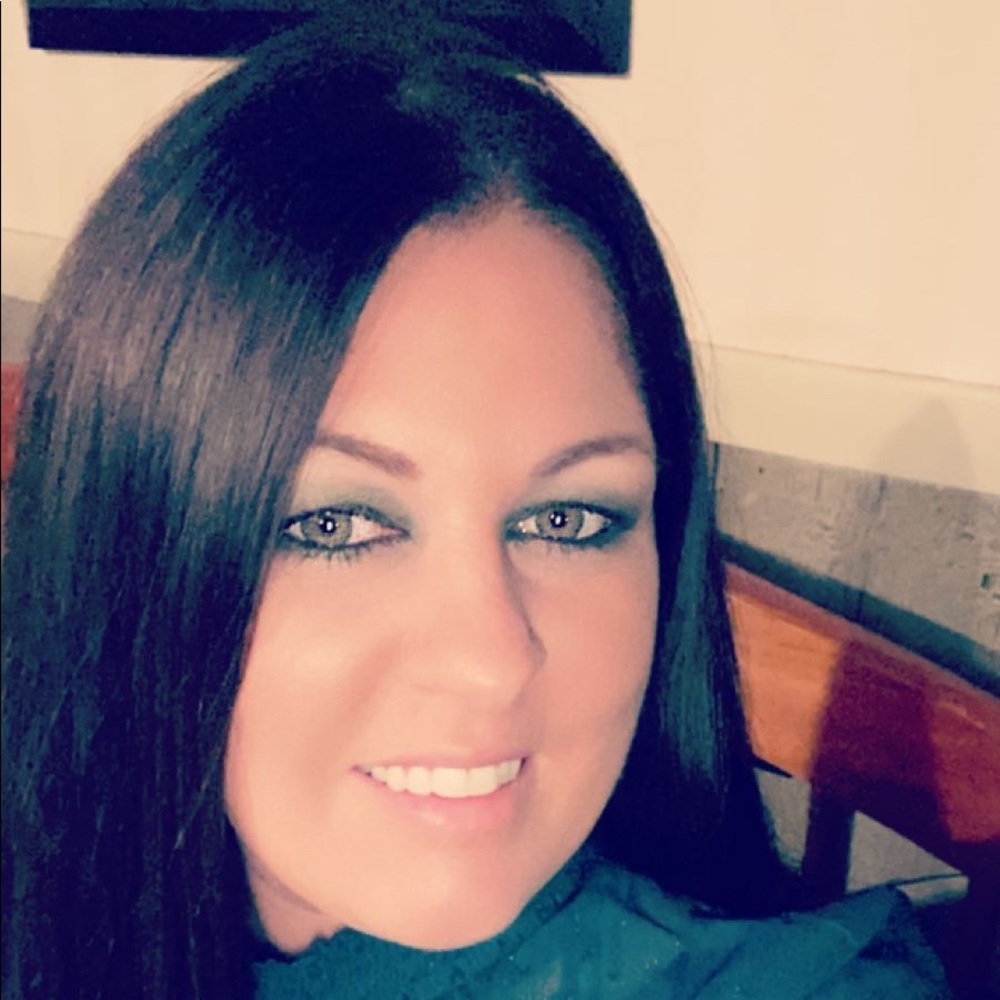 Meet your Posher, Lyndsey